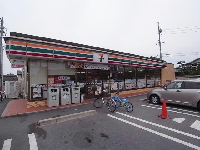 セブンイレブン羽島竹鼻町狐穴店(コンビニ)まで435m ティアモⅡ番街