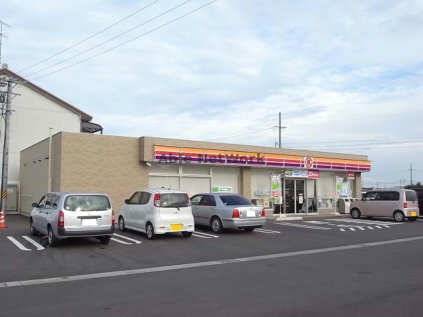サークルK柳津梅松店(コンビニ)まで558m サン・エバーラストT
