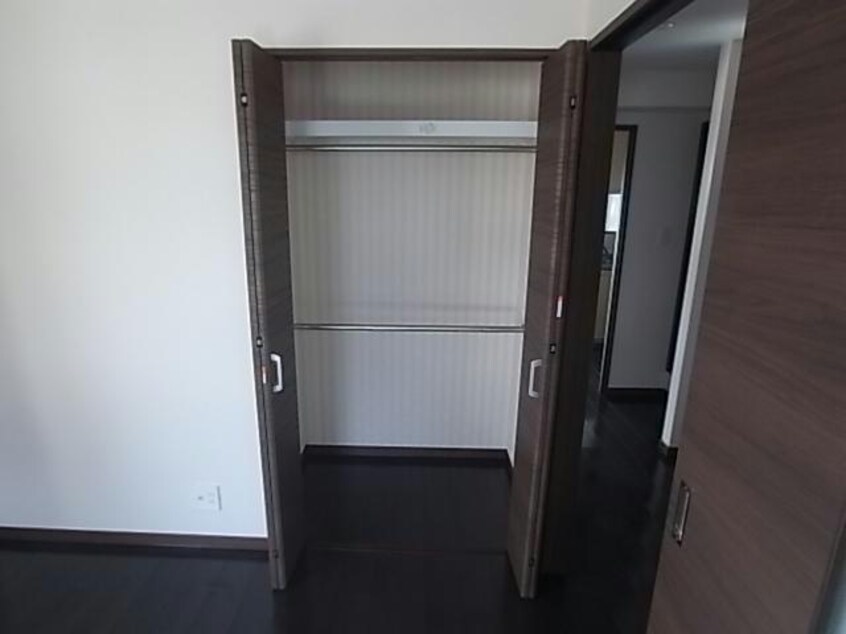  レジデンス辰己3番館