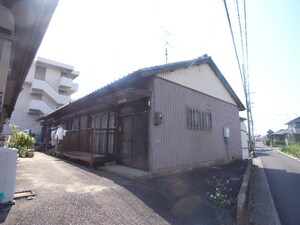 正木町曲利貸家