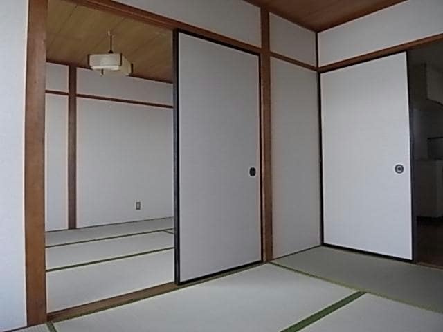  コーポアサノ