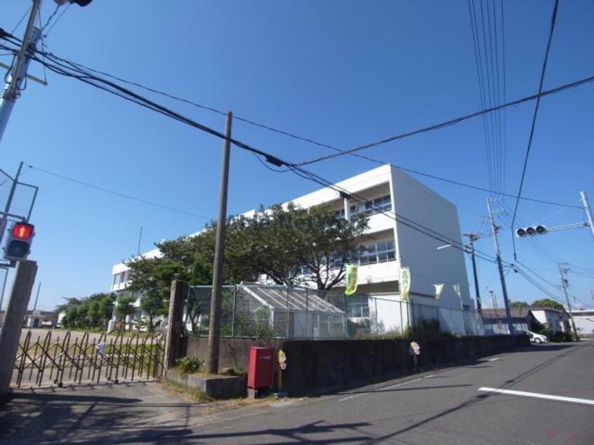 羽島市立堀津小学校(小学校)まで411m グリーンコーポアサノ