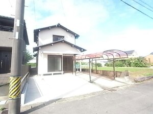小熊町粟野貸家