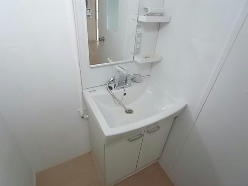  ヴィラナリー安八Ⅱ　２号棟