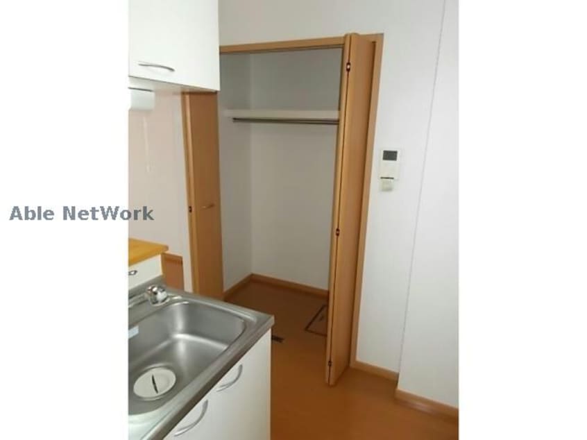  ヴィラスクエアD・E