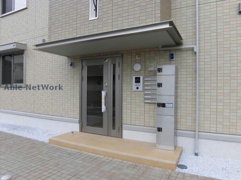  セキュレア須屋　K