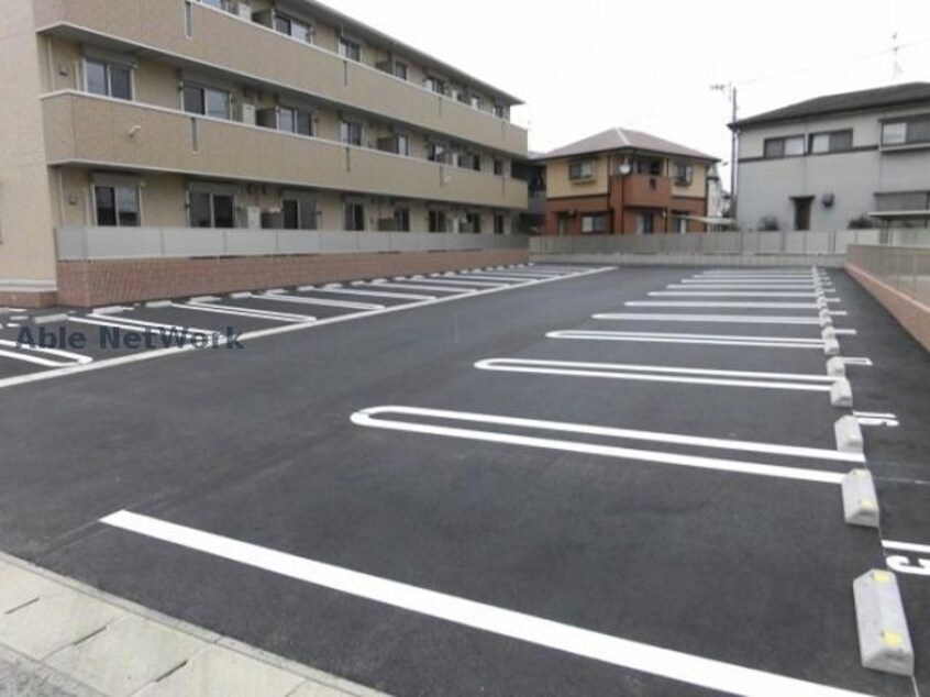  セキュレア須屋　K