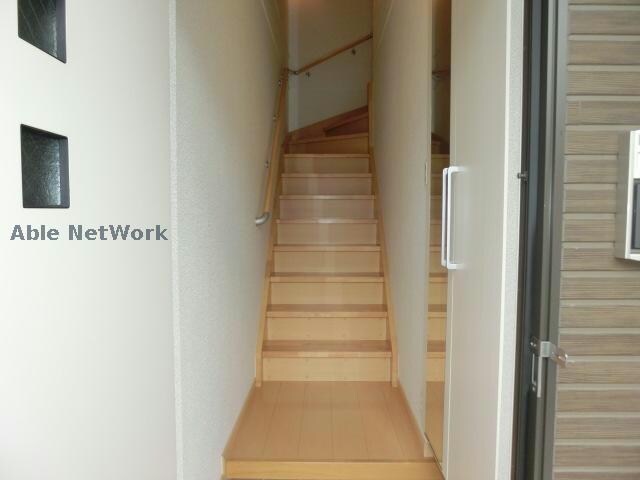 同棟別部屋写真 ランドヒルズD・E（大津）