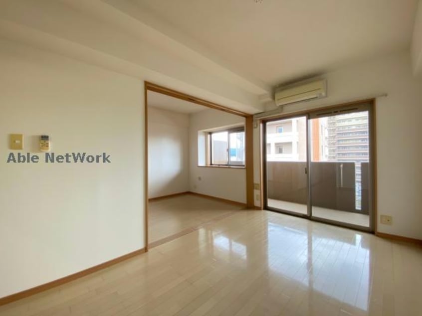 同型 グランベリー大津駅前