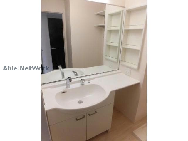  ビューラー・コロラルド