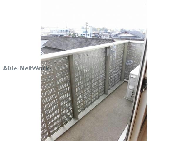  ビューラー・コロラルド