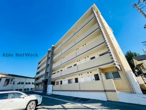 クイーンズシャトレー