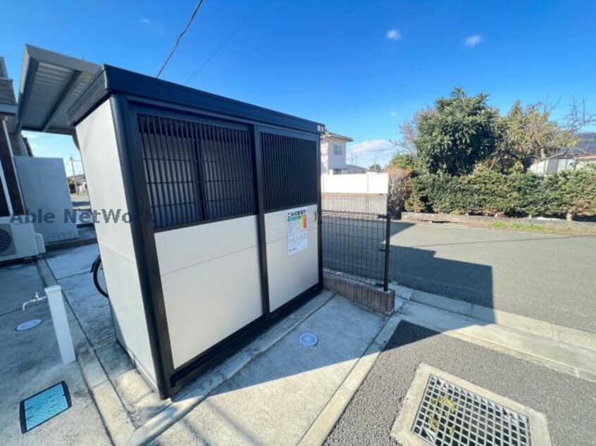  サンリットハウスAＢ