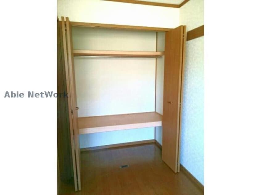  ラ・プラージュ　モア