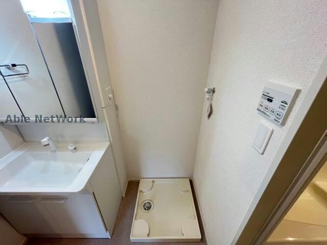 ※同型 オーヴ・プラシード