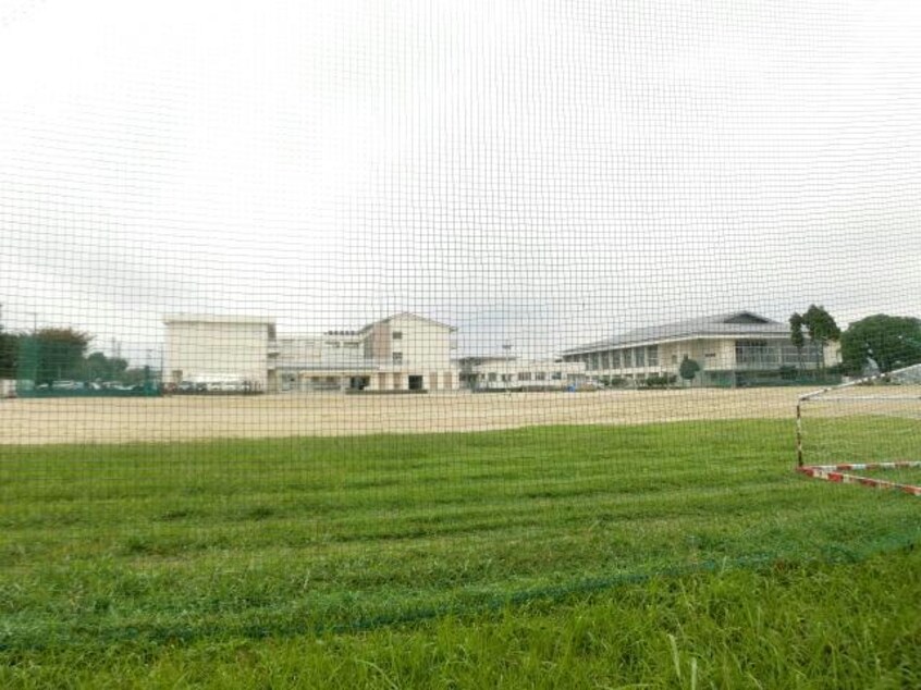 菊陽町立菊陽中学校(中学校/中等教育学校)まで387m シャインエクセレント