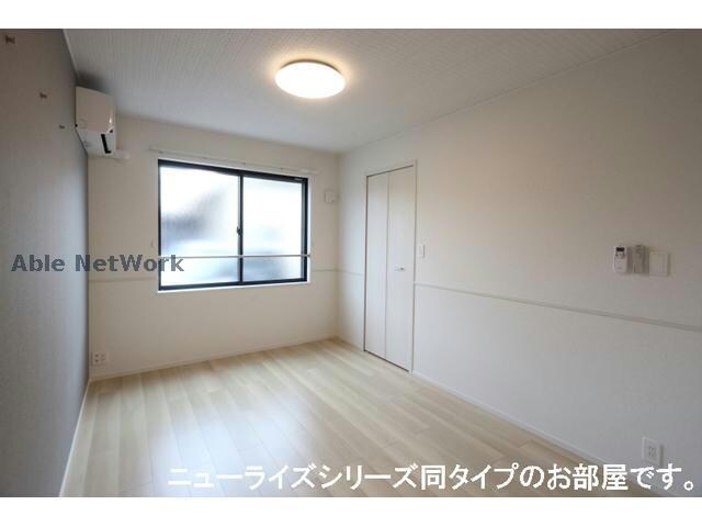 同型 ムーンヴェルジュ　E