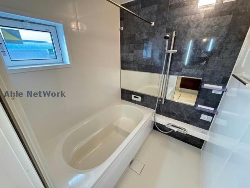 A201写真 D－ROOMA隈府A・B