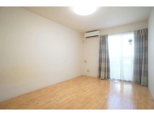 エアコン付き クリエール静岡大学前