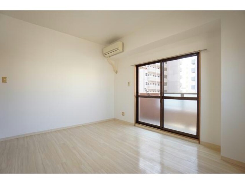  プチメゾン元浜館