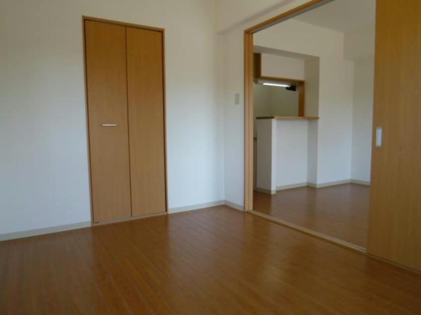  サンシャインユタカⅡ