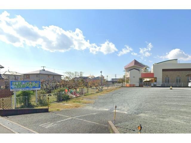 子育てセンターしんぱら(幼稚園/保育園)まで648m 桃花