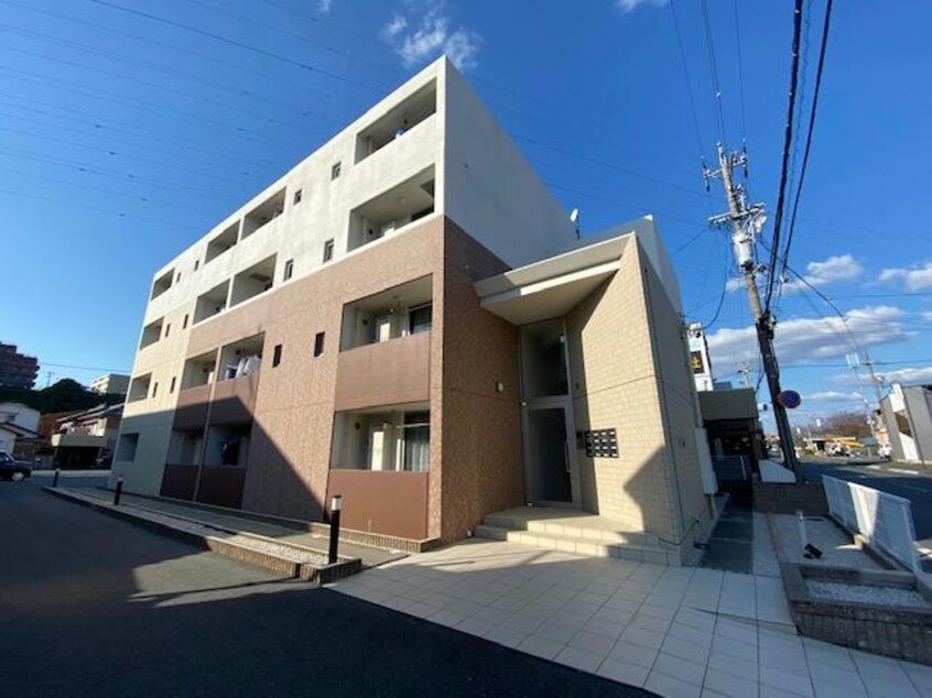  リバーサイド桜坂