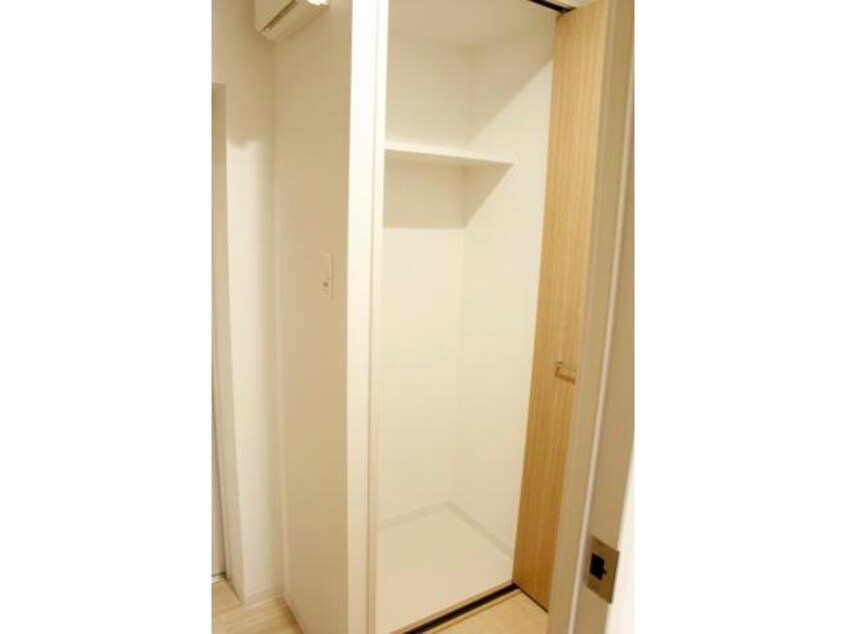  ＷＩＳＴＡＲＩＡ