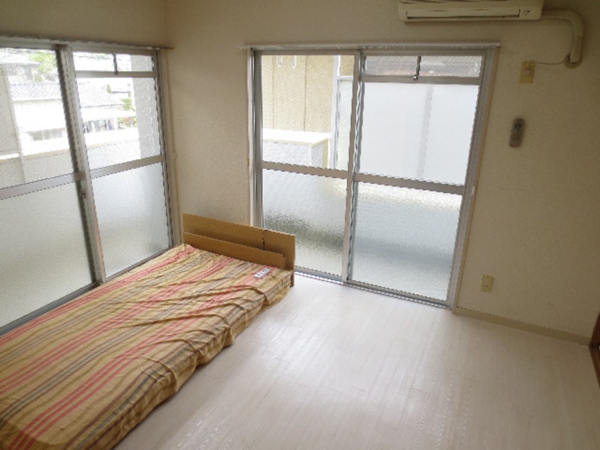  ベルヌーブ北浜ハイツ