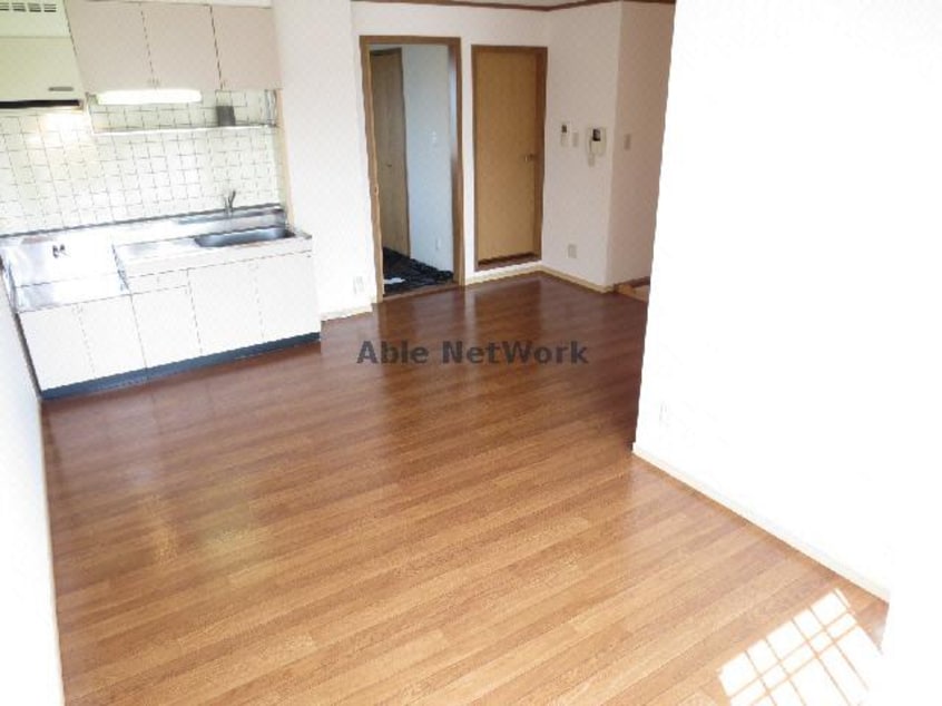  シャンゼリゼ弐番館