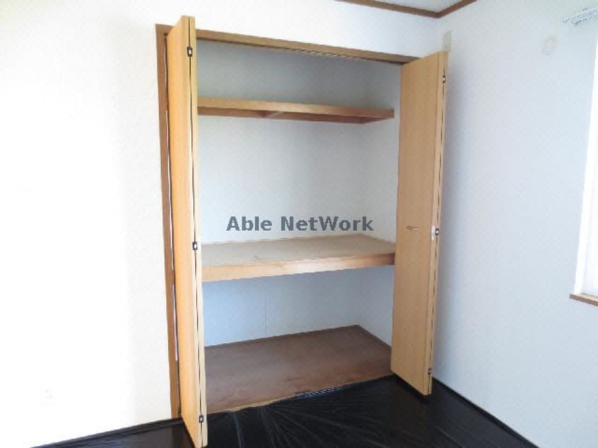  シャンゼリゼ弐番館