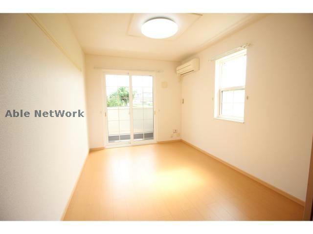  サニープレイスＡ・Ｂ