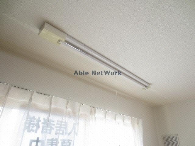 室内物干 ディアコート弐番館Ａ・Ｂ・Ｃ