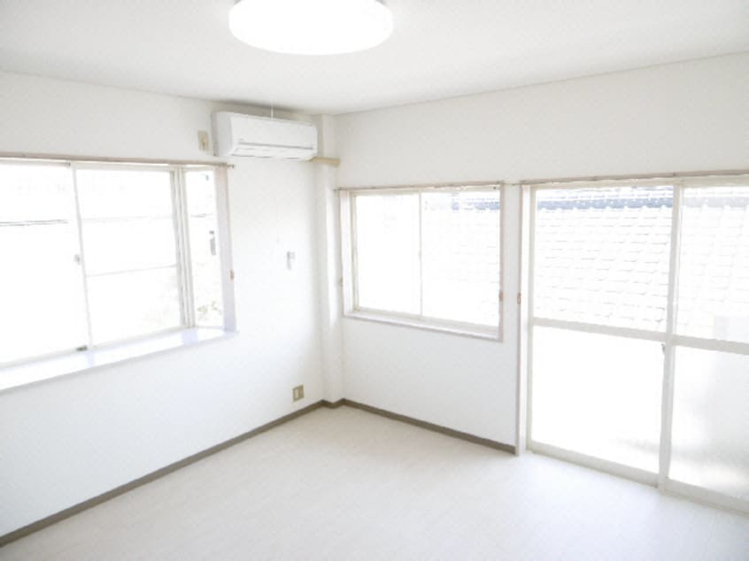 洋室 ヴィラ北浜