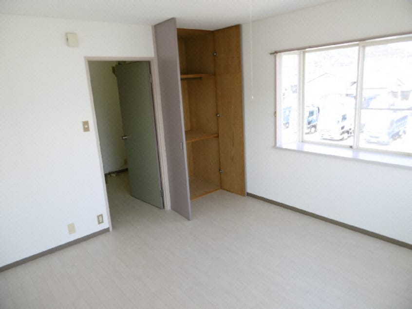 洋室 ヴィラ北浜