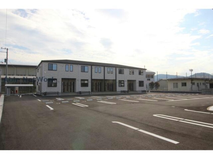  メゾン・ド・ティアラ阿南　N