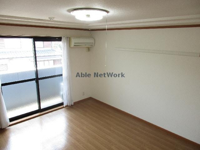 洋室 エレガント・ライフ