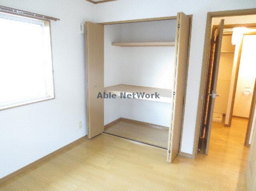 洋室2 ヴィラファミールＡ・Ｂ