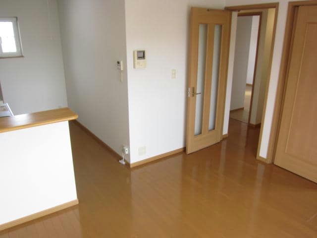  ハッピネスハウスA・B