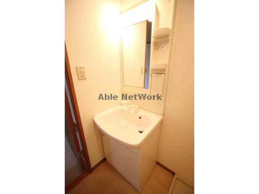  ルミナスハイム羽浦