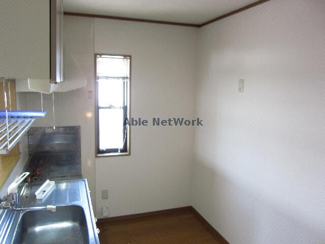 カウンターキッチン ヨーロピアンシャレー芝