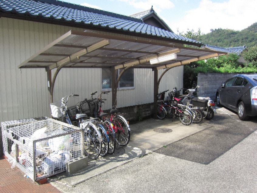  ファミール喜田