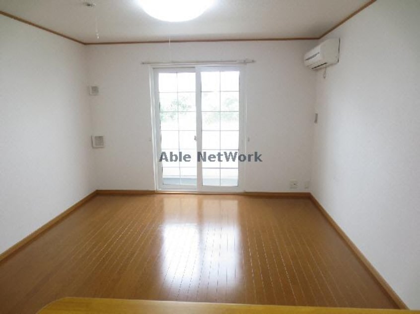 リビング エアリーレジデンスＡ・Ｂ