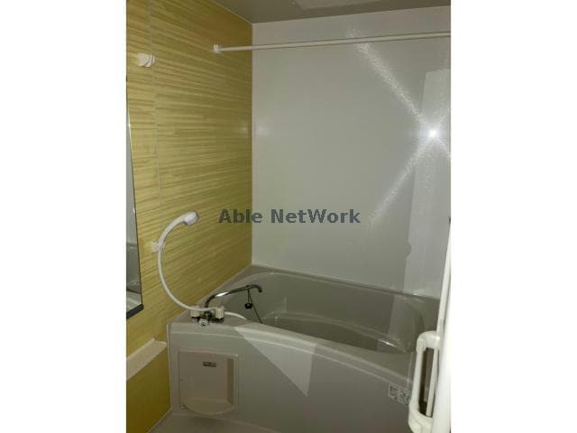  アンソレイエ 赤石