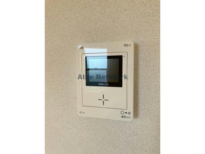  アンソレイエ 赤石