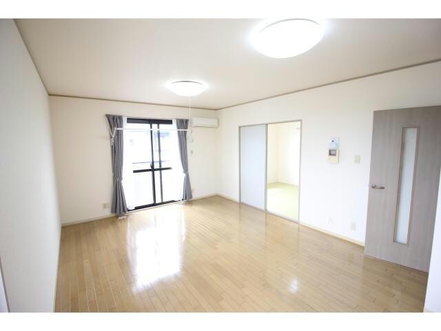  アビタシオン那賀川