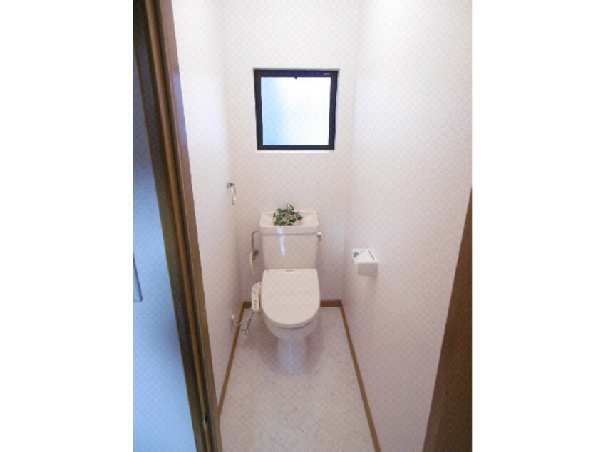 温水洗浄便座 リバーサイド幸泉