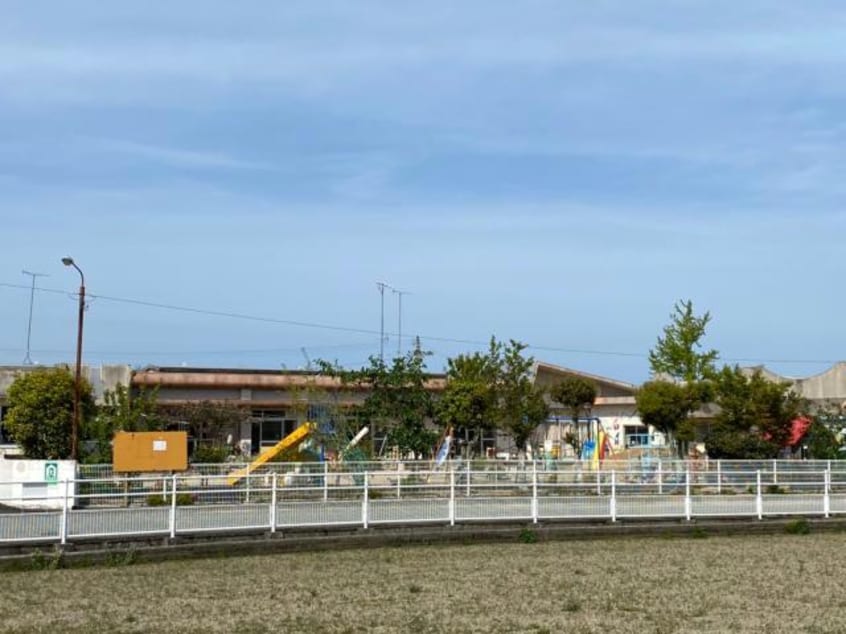 横見保育所(幼稚園/保育園)まで3746m リバーサイド幸泉