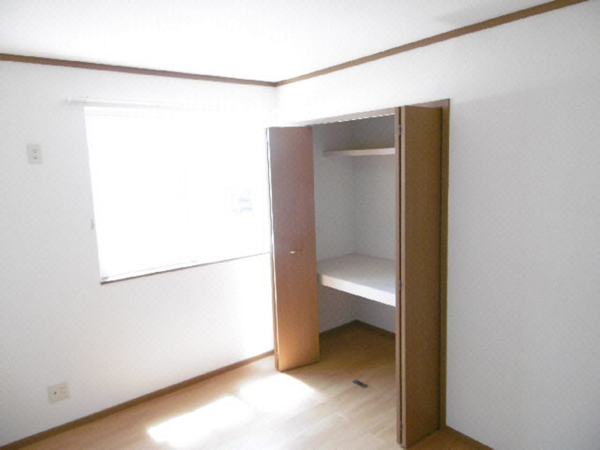 洋室 ソレイユ・ルヴァンA・B