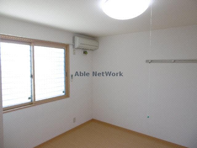 洋室６．７帖 コートセジュールなかがわ